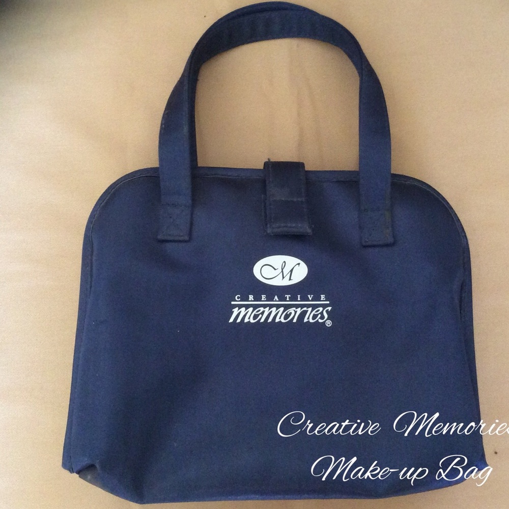 Makeup travel bag